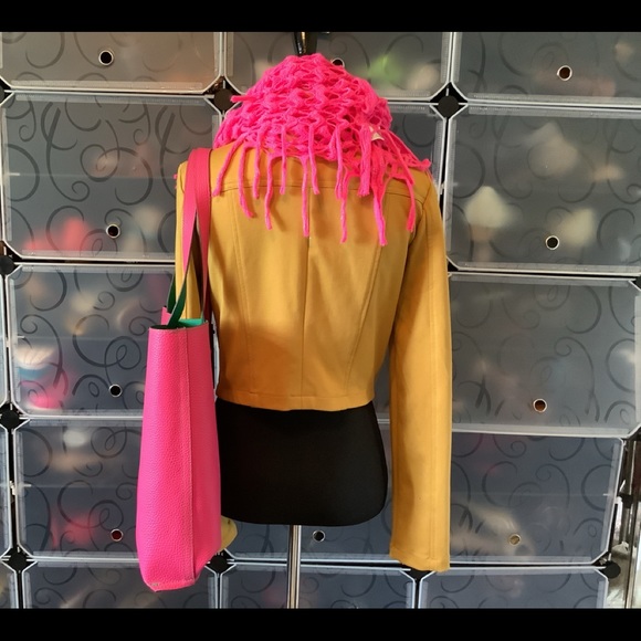 Ladies jacket - Picture 2 of 4